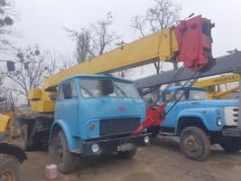Автокран Ивановец КС-3577